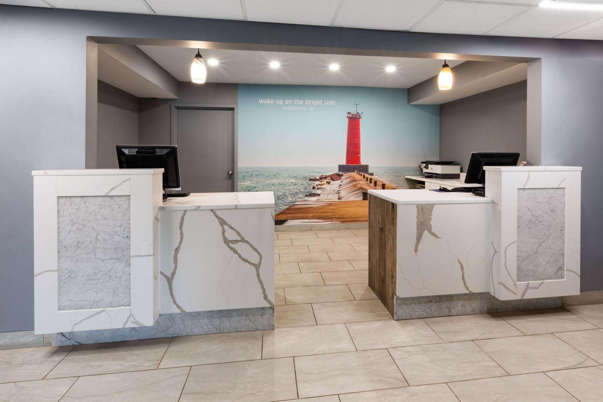 La Quinta Inn By Wyndham Sheboygan Εξωτερικό φωτογραφία