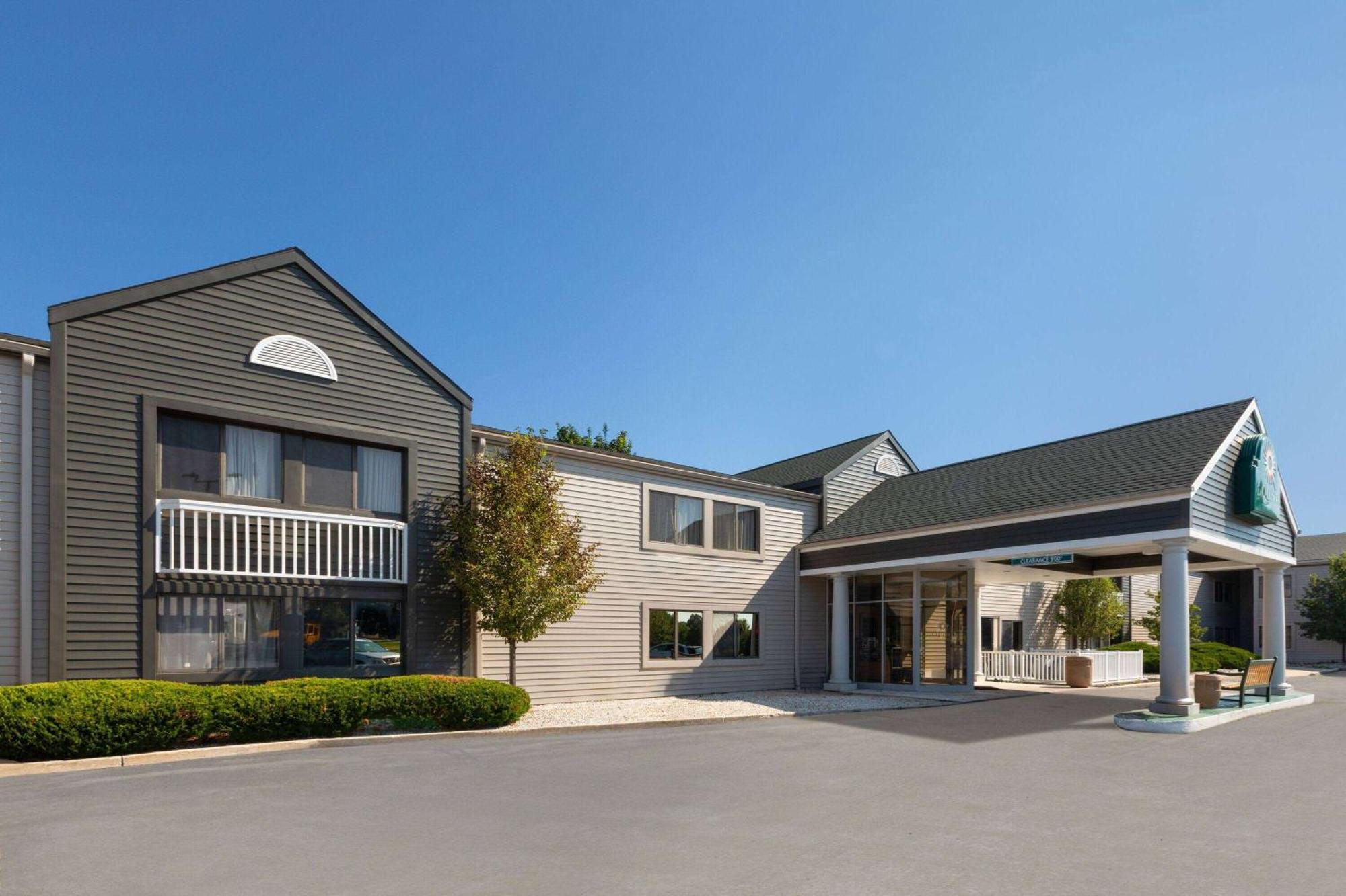 La Quinta Inn By Wyndham Sheboygan Εξωτερικό φωτογραφία